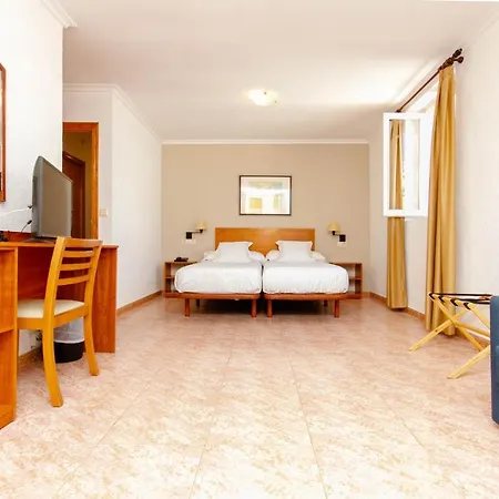 Guest house San Juan 2*